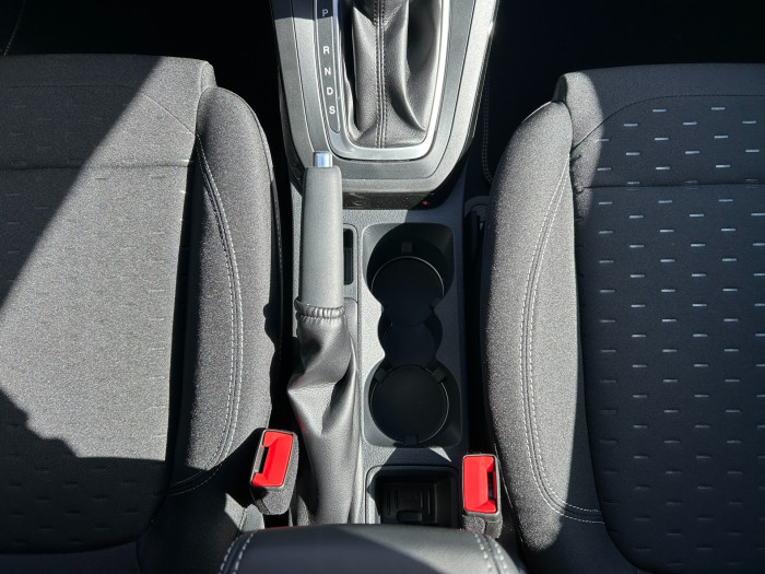 1.0EcoBoost mHEV 92kW TITANIUM na operativní leasing