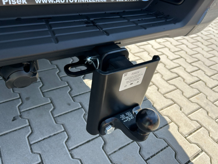 2.3 EcoBoost Hybrid (PHEV) XLT na operativní leasing