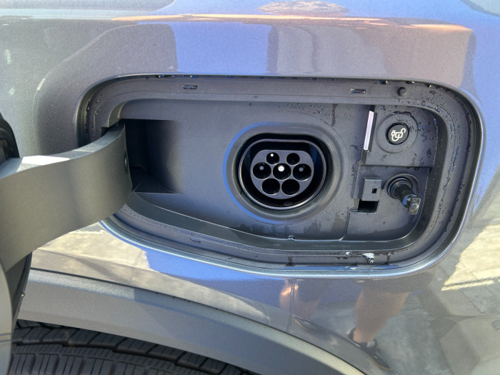 2.3 EcoBoost Hybrid (PHEV) XLT na operativní leasing