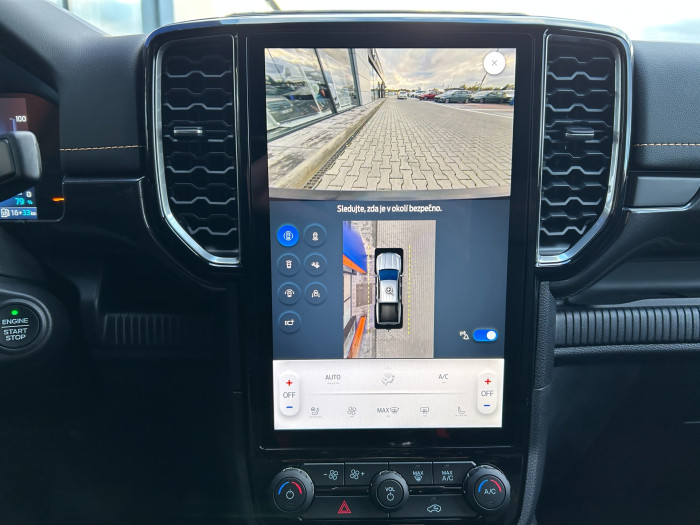  WILDTRAK 2.3 Hybrid PHEV 205kW na operativní leasing