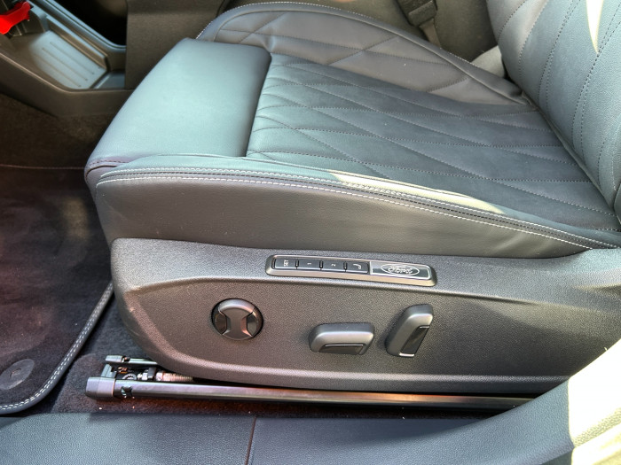 52 kWh dojezd (125 kW/170 k) na operativní leasing