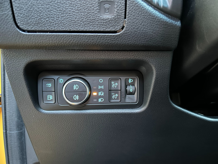  WILDTRAK 2.3 Hybrid PHEV 205kW na operativní leasing