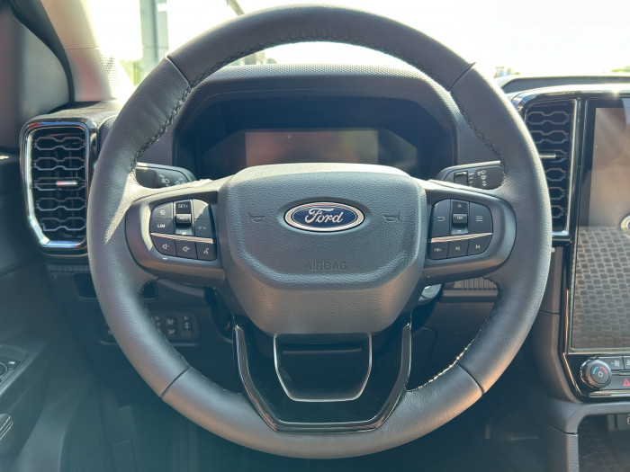 2.3 EcoBoost Hybrid (PHEV) XLT na operativní leasing