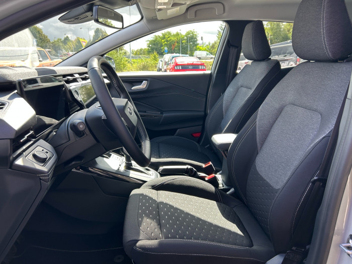 1.0EcoBoost mHEV 92kW TITANIUM na operativní leasing