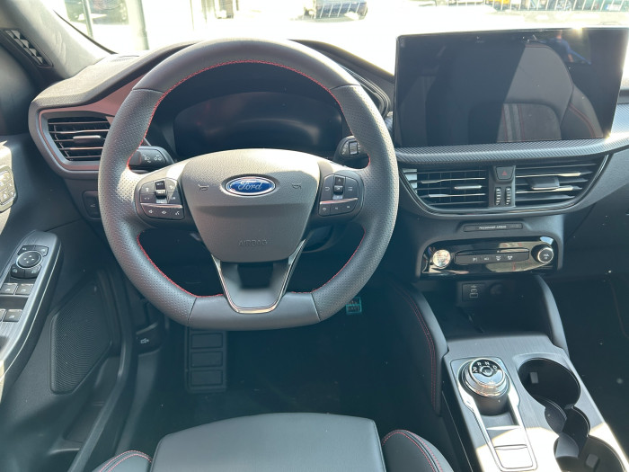 2.5Hybrid PHEV 178kW Titanium na operativní leasing