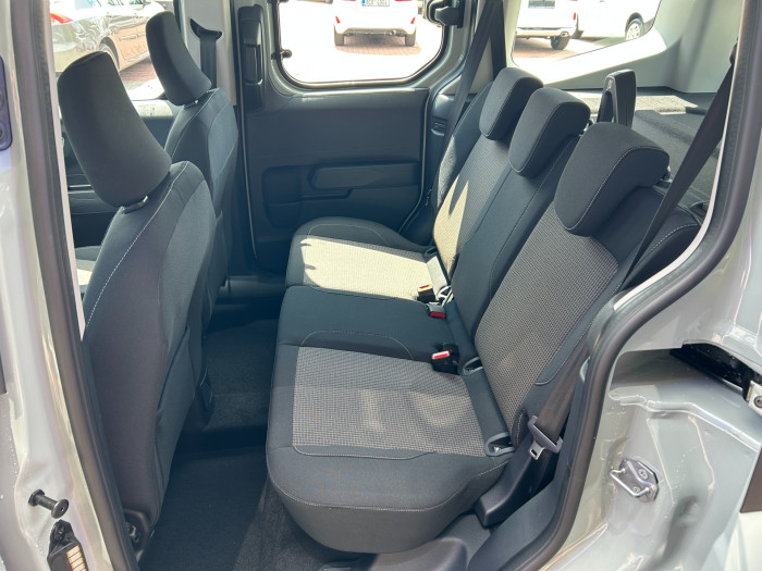 1.0 EcoBoost 92 kW Trend man na operativní leasing